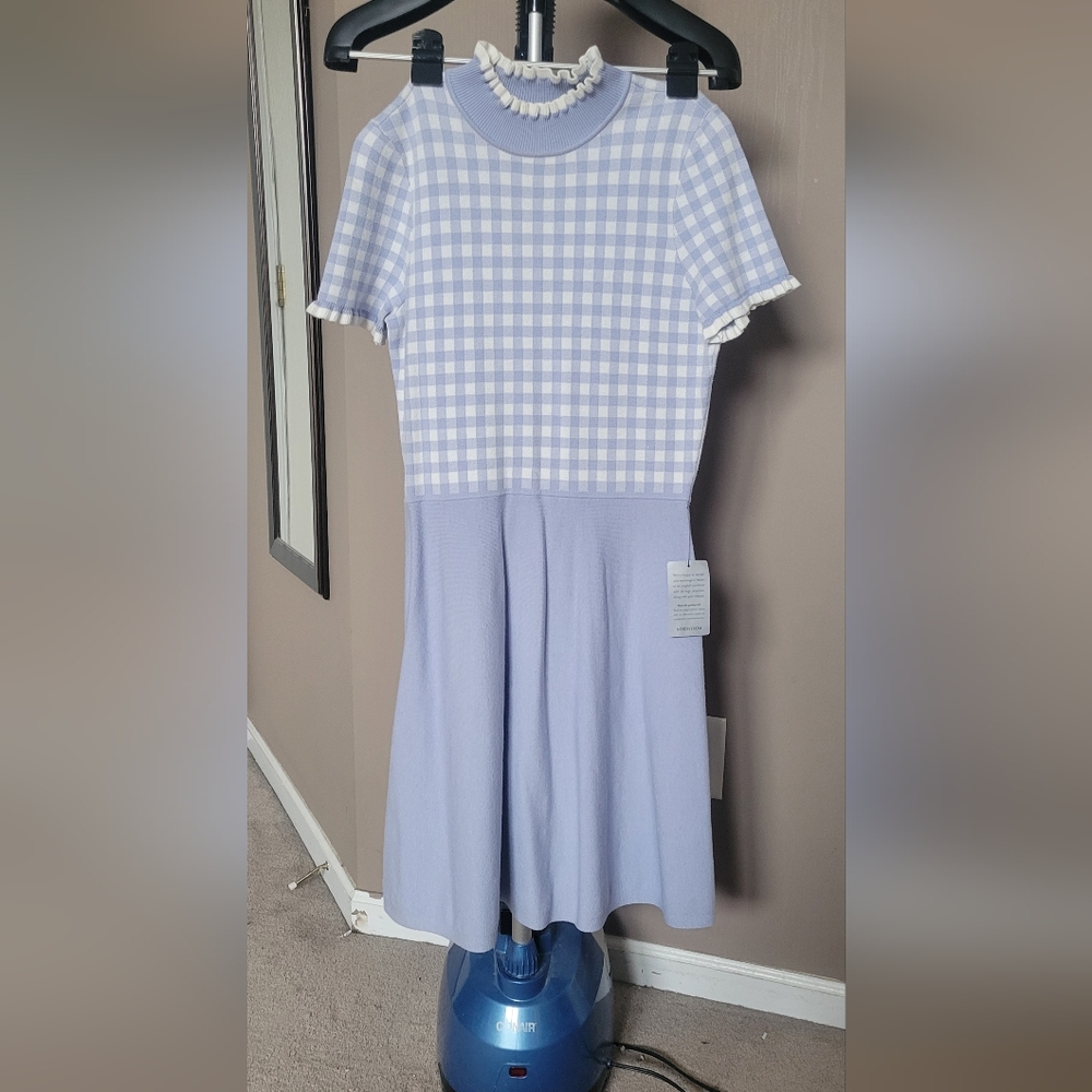 Beautiful knit dress w ruffle trim NWT size M